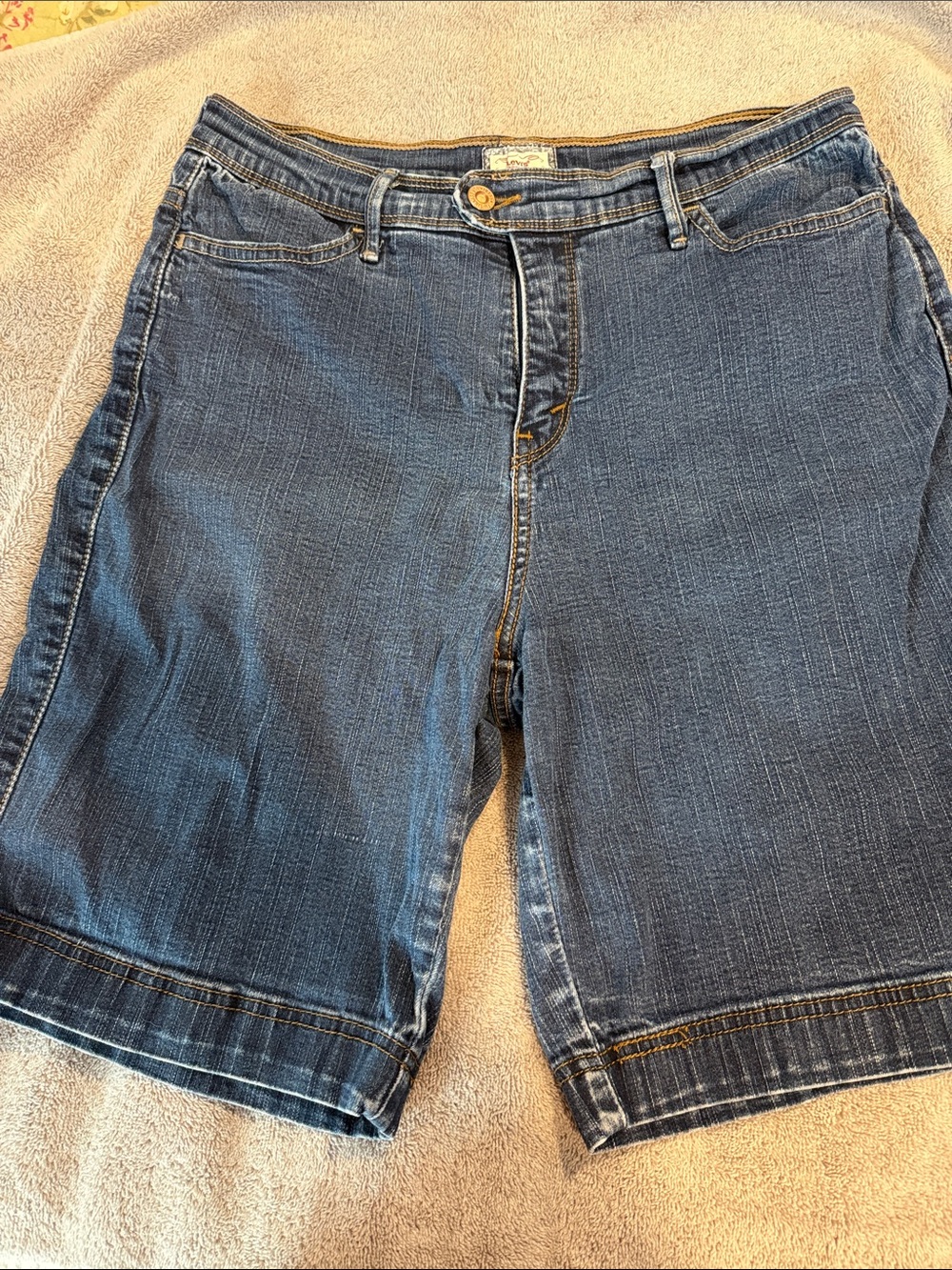 Levi's Women's 512 Denim Bermuda Shorts - Dark Blue Wash